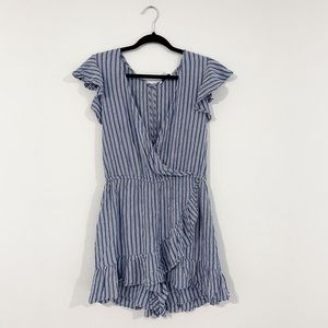 American Eagle Romper Size Large